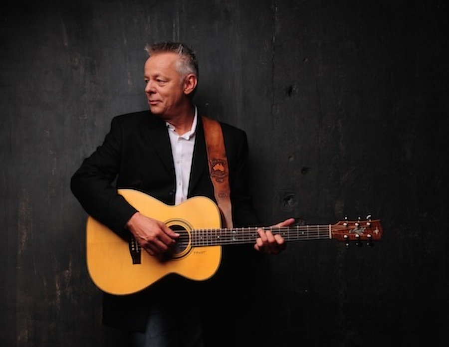 AN EVENING WITH TOMMY EMMANUEL