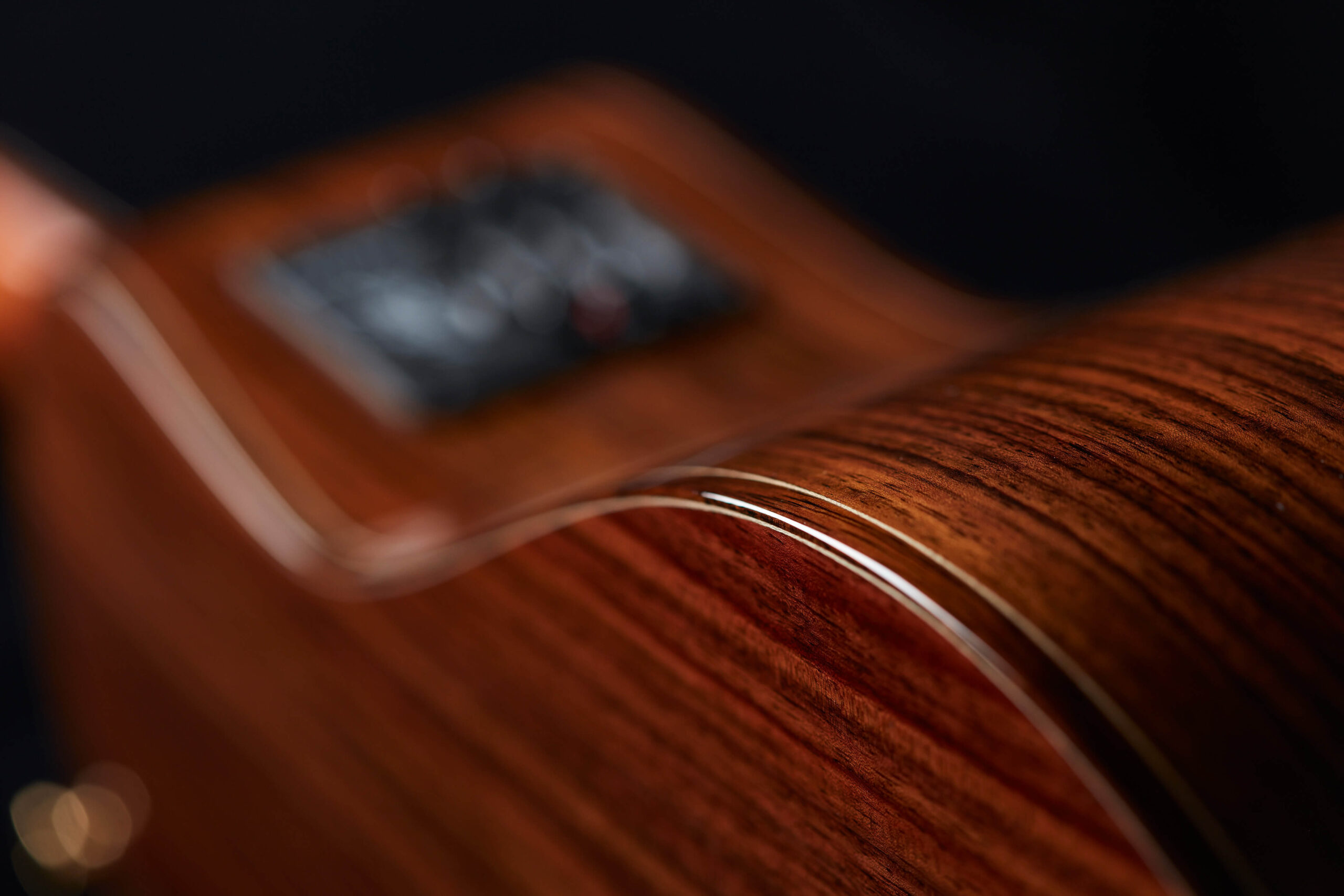 img-The Messiah_Gloss 9951 (1)